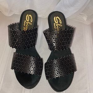 Sbicca wedge sandal in black. EUC